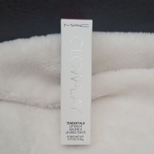 MAC Glow Play Lip Balm